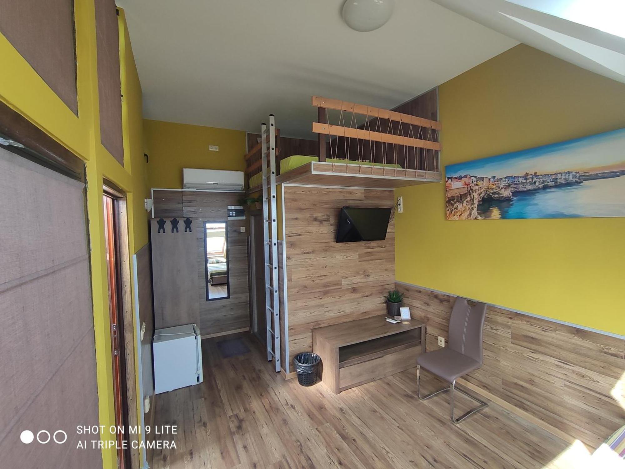 Hemingway Rooms In Happy Beach Varna ภายนอก รูปภาพ