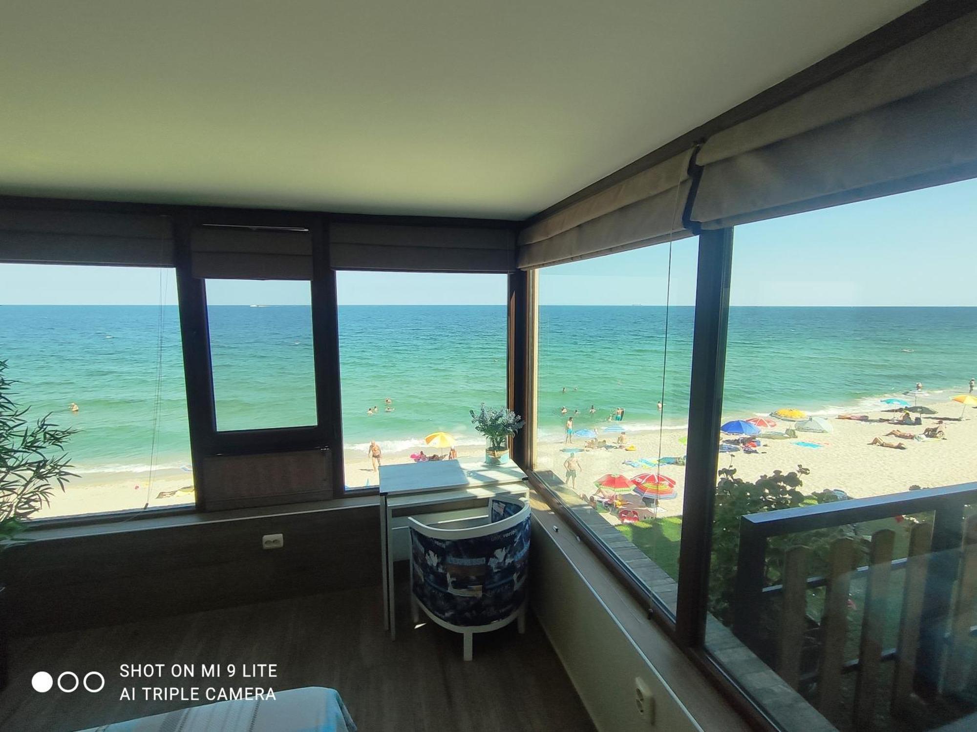 Hemingway Rooms In Happy Beach Varna ภายนอก รูปภาพ