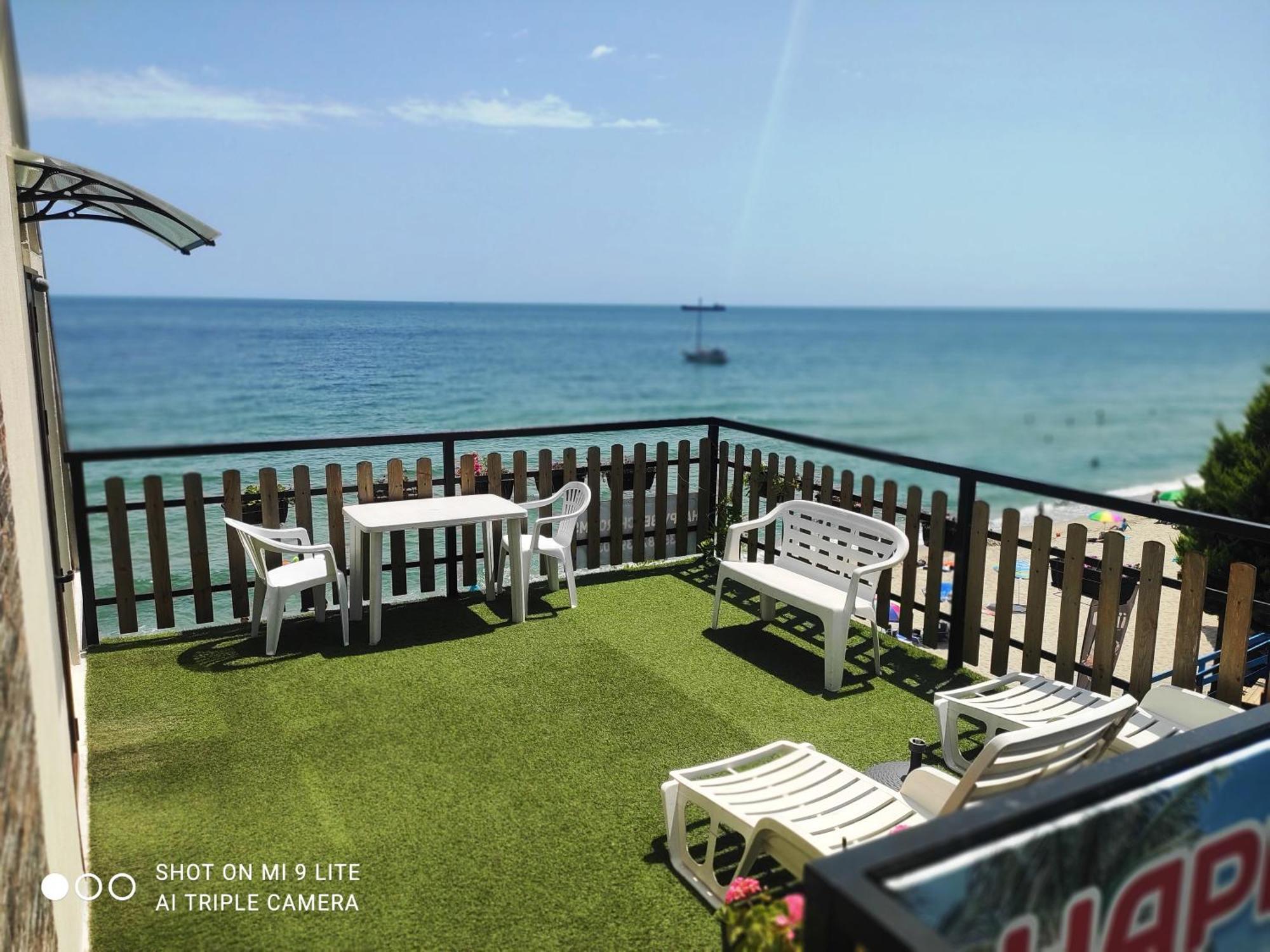 Hemingway Rooms In Happy Beach Varna ภายนอก รูปภาพ